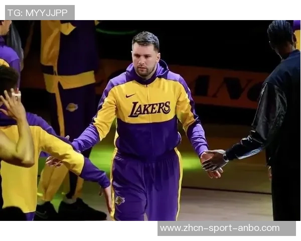 拉拉维亚谈防守难度东契奇始终位列前二球员之中 拉拉维亚谈防守难度东契奇始终位列前二球员之中