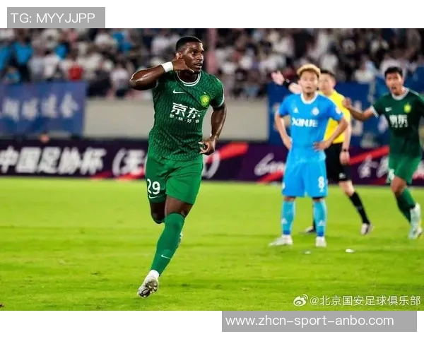 国安球员半场后展现斗志防守问题依旧是最大短板 国安球员半场后展现斗志防守问题依旧是最大短板