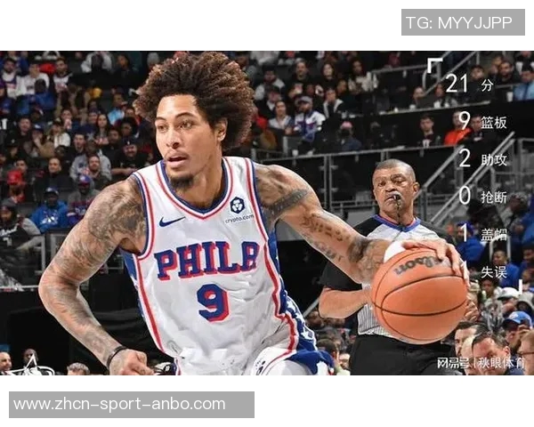 乌布雷与班凯罗体重差异明显却在场上展现顽强对抗精神 乌布雷与班凯罗体重差异明显却在场上展现顽强对抗精神