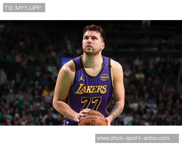 东契奇开赛前四场狂砍165分创队史纪录里夫斯以143分并列第四位 东契奇开赛前四场狂砍165分创队史纪录里夫斯以143分并列第四位